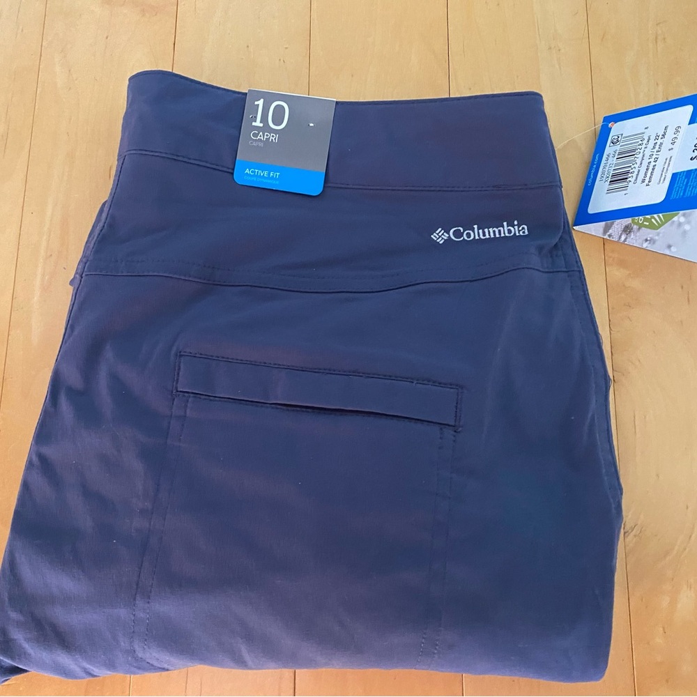Ladies Columbia Capri Active Fit Pants Size 10